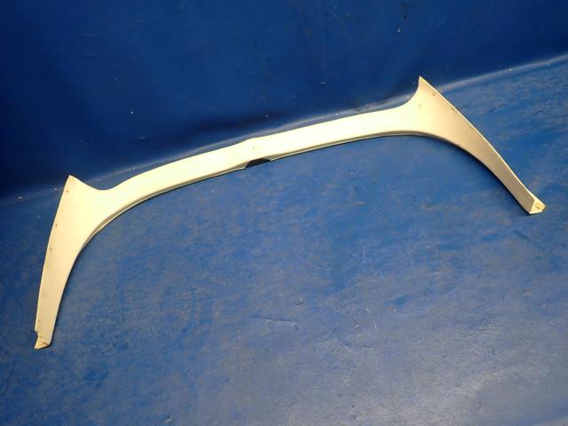 0500210-39 Cessna - MOULDING-REAR WINDOW UPPER (Cracks See Details)